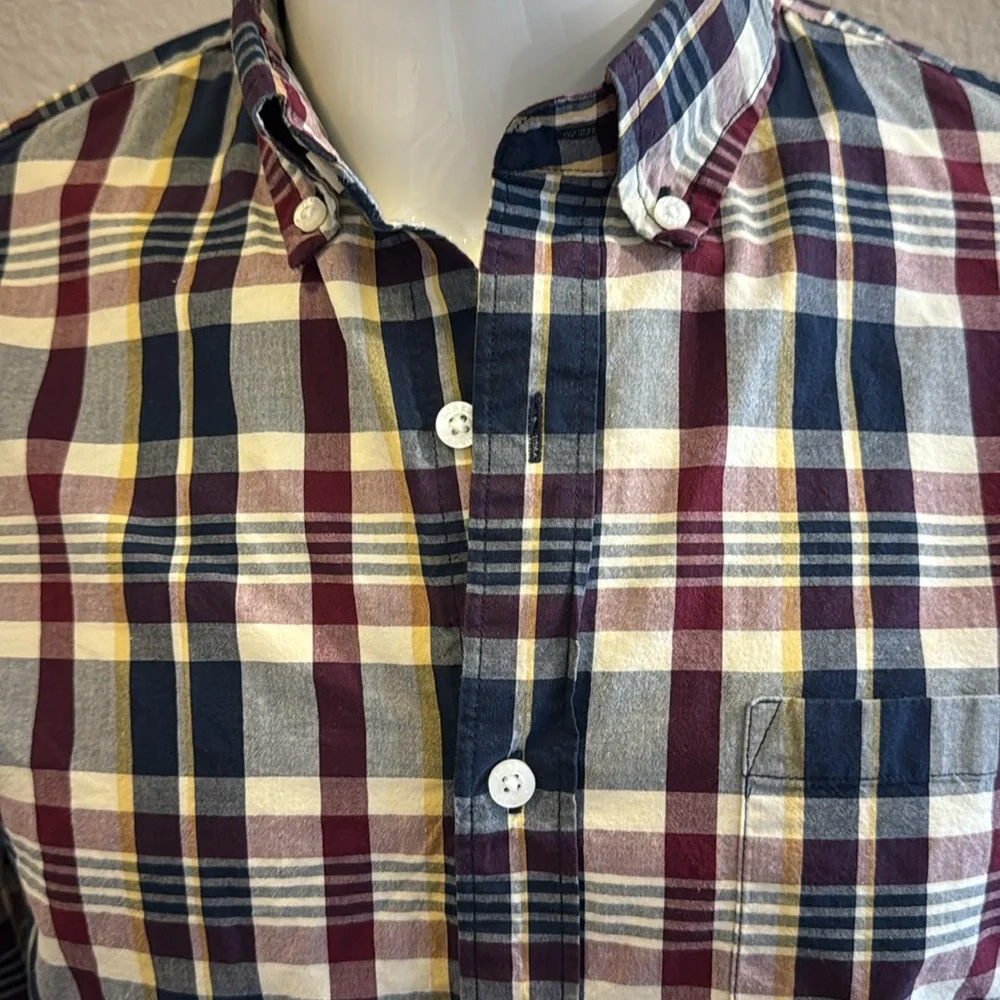 J. Crew Multicolor Plaid men’s Casual‎ Shirt medium classic